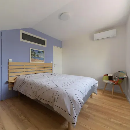 Penaud - Design Et Climatises A La Campagne Appartement